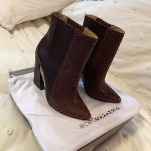 NEW BCBGMaxAzria Mahogany bootie